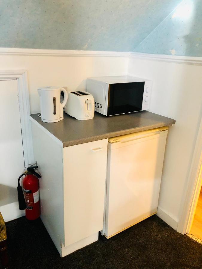 Ac Hideout Apartman Rochford Kültér fotó