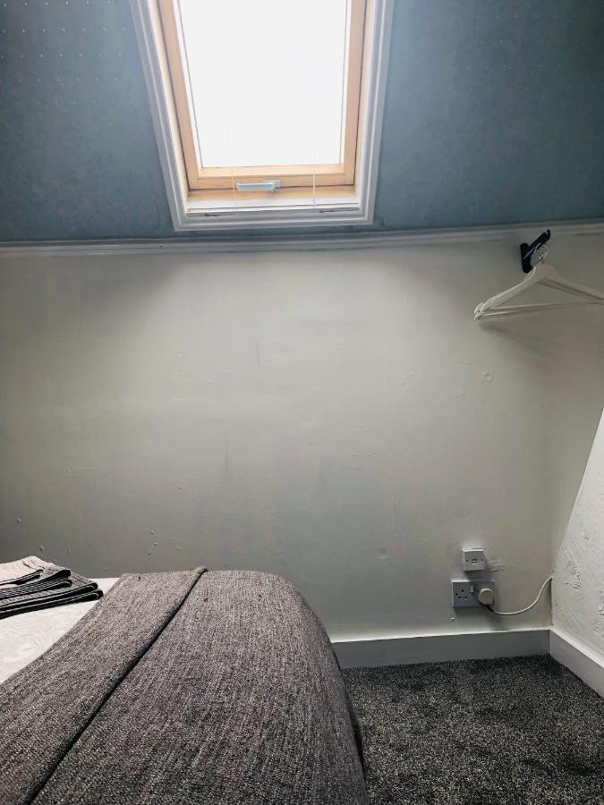Ac Hideout Apartman Rochford Kültér fotó